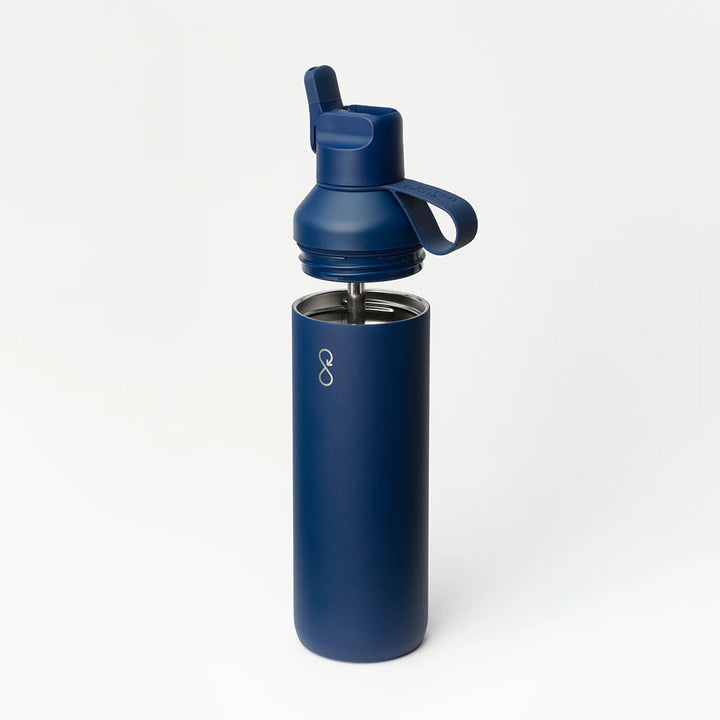 Ocean Bottle Peak Go – 710ml Insulated Water Bottle with Straw